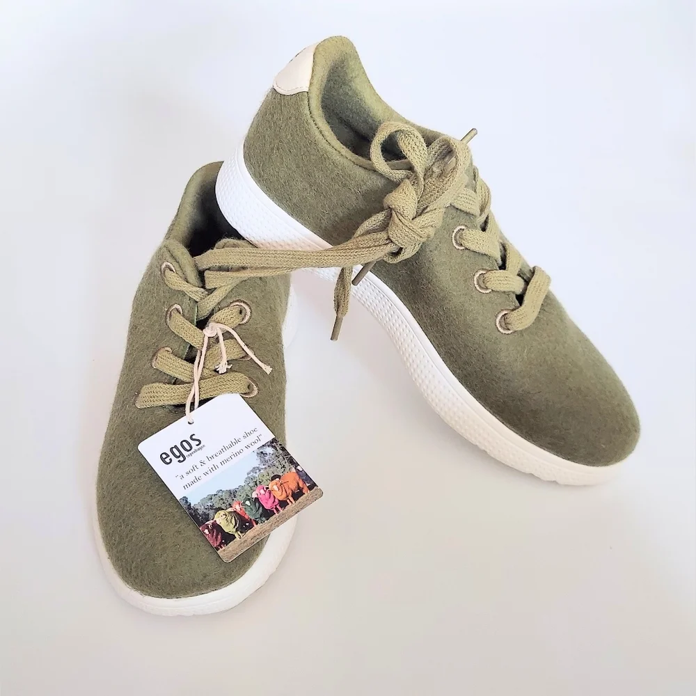 Egos Copenhagen Size 7 Unisex Sneaker Made of Merino Wool Felt Olive Green NWT
